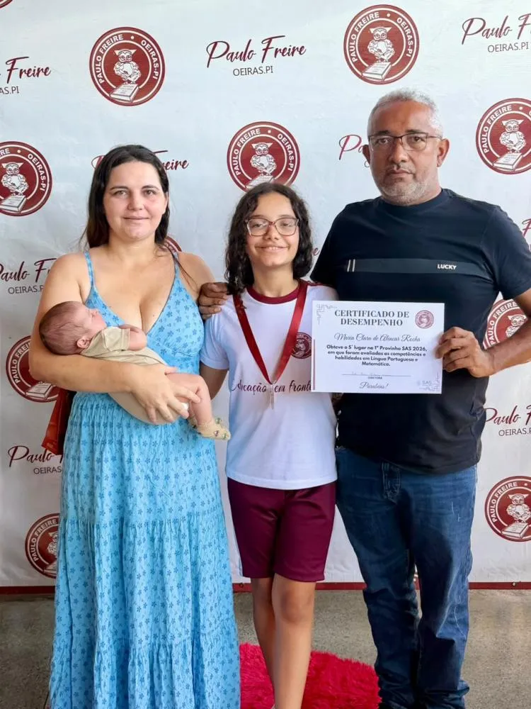 Alunos recebem medalhas da Provinha SAS e da OBMEP na Sociedade Educacional Paulo Freire — imagem 7