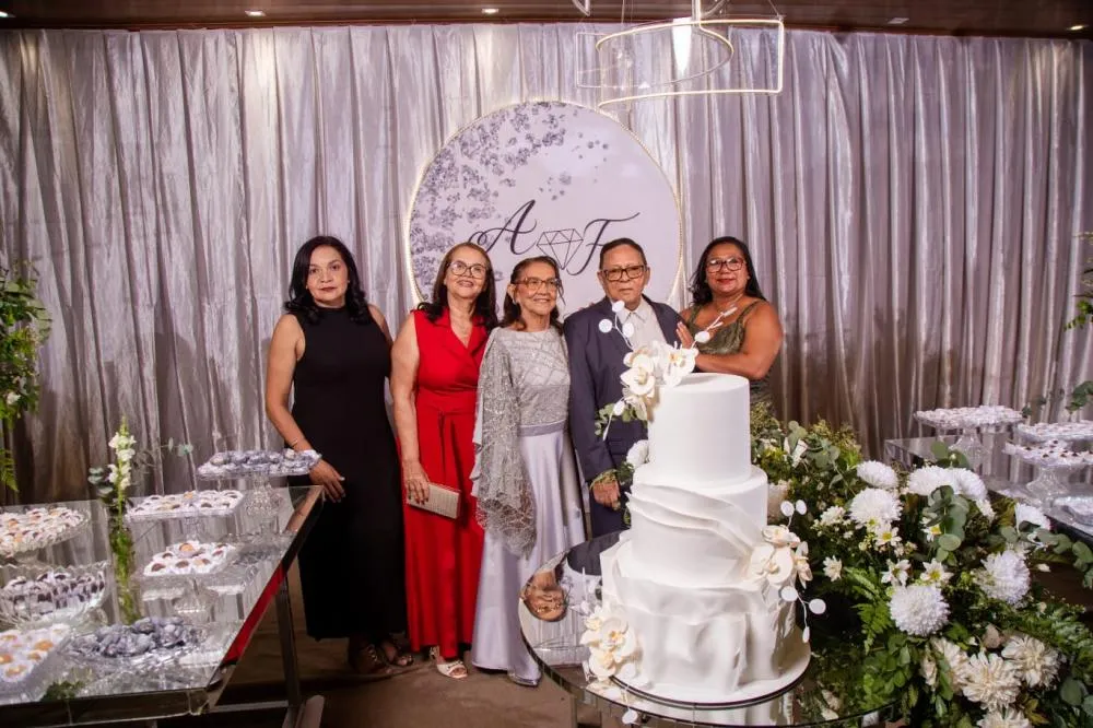 Antônio José e Francisca Estevão celebram 60 anos de casamento e uma história de amor, fé e família — imagem 38