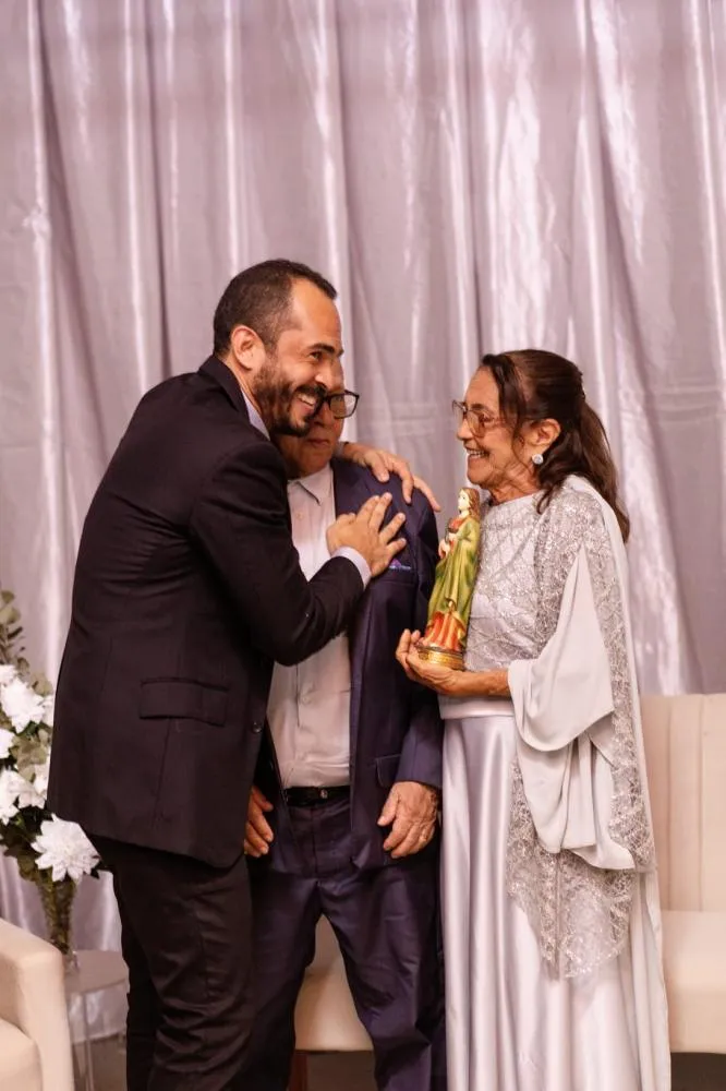 Antônio José e Francisca Estevão celebram 60 anos de casamento e uma história de amor, fé e família — imagem 10