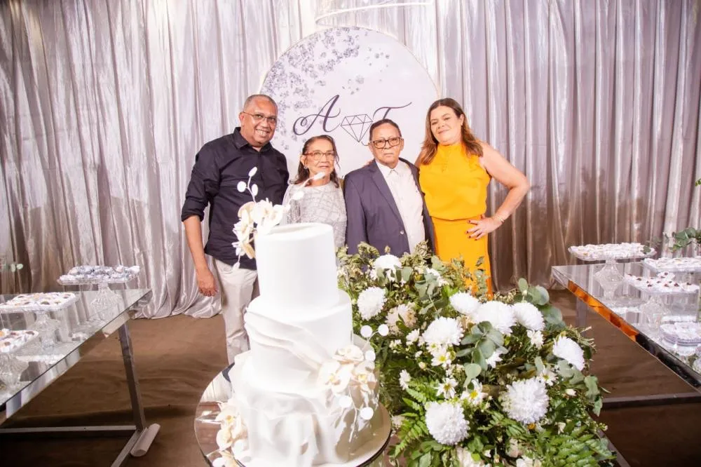 Antônio José e Francisca Estevão celebram 60 anos de casamento e uma história de amor, fé e família — imagem 42