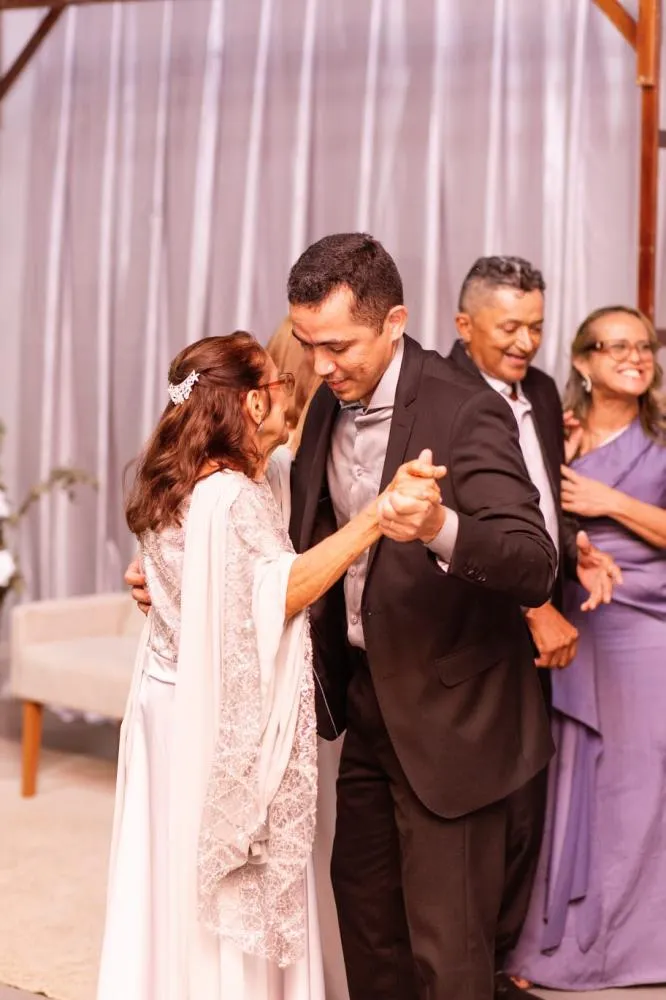 Antônio José e Francisca Estevão celebram 60 anos de casamento e uma história de amor, fé e família — imagem 19