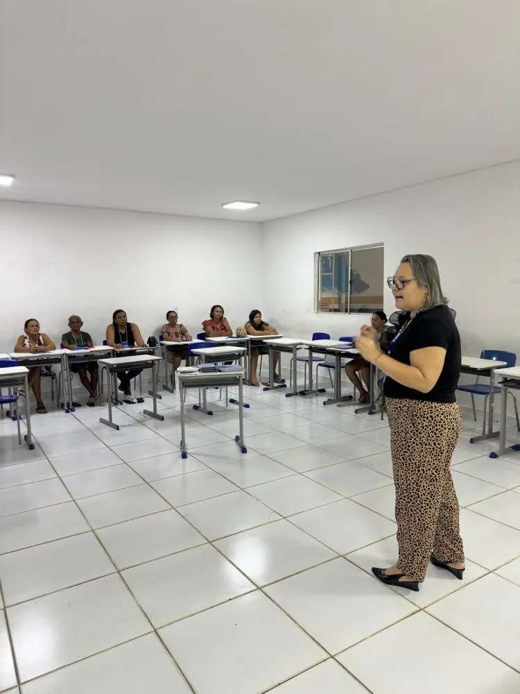 Oficina discute fechamento dos lixões e implementação da coleta seletiva em Colônia do Piauí — imagem 7