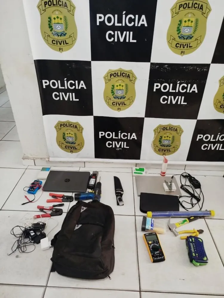 Polícia Civil prende suspeito e recupera objetos furtados de empresa de internet em Oeiras — imagem 2