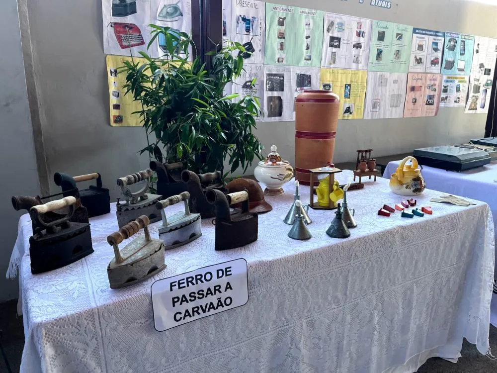 Objetos antigos ganham novas histórias em exposição do 2º ano do Colégio Paulo Freire — imagem 5