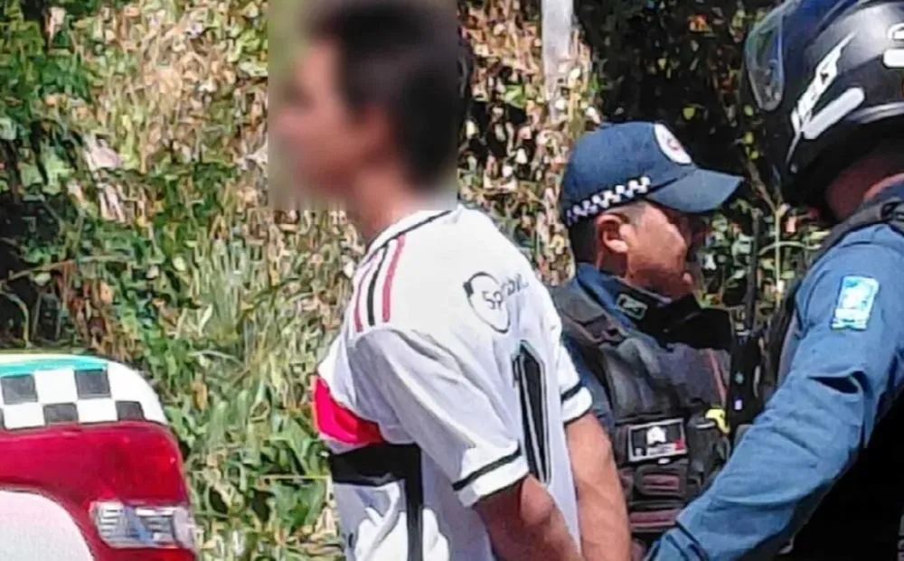 Adolescente de 16 anos é apreendido novamente após ser perseguido com motocicleta furtada em Oeiras — imagem 2