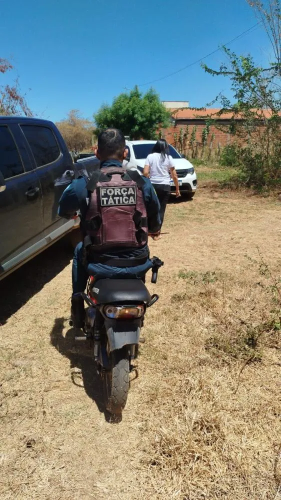 Adolescente de 16 anos é apreendido novamente após ser perseguido com motocicleta furtada em Oeiras — imagem 1