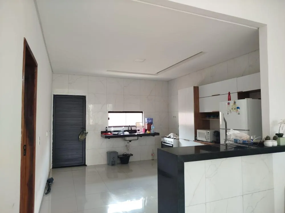 Casa à venda em Oeiras combina espaços amplos, planejamento e conforto em cada ambiente — imagem 10