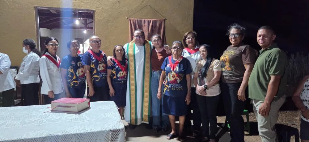 Comunidade Puçás 1, em Colônia do Piauí, encerra festejos de São Francisco com participação de fiéis — imagem 11
