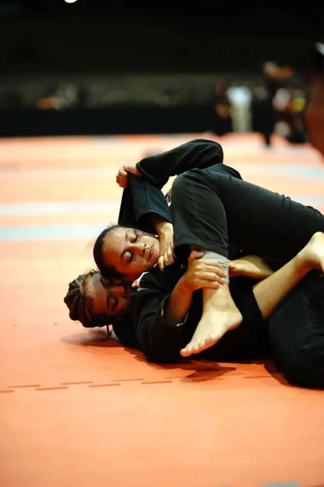 Atleta oeirense Yasmin Vitória encerra Circuito Norte-Nordeste de Jiu-Jítsu com seis medalhas e mira competição na…