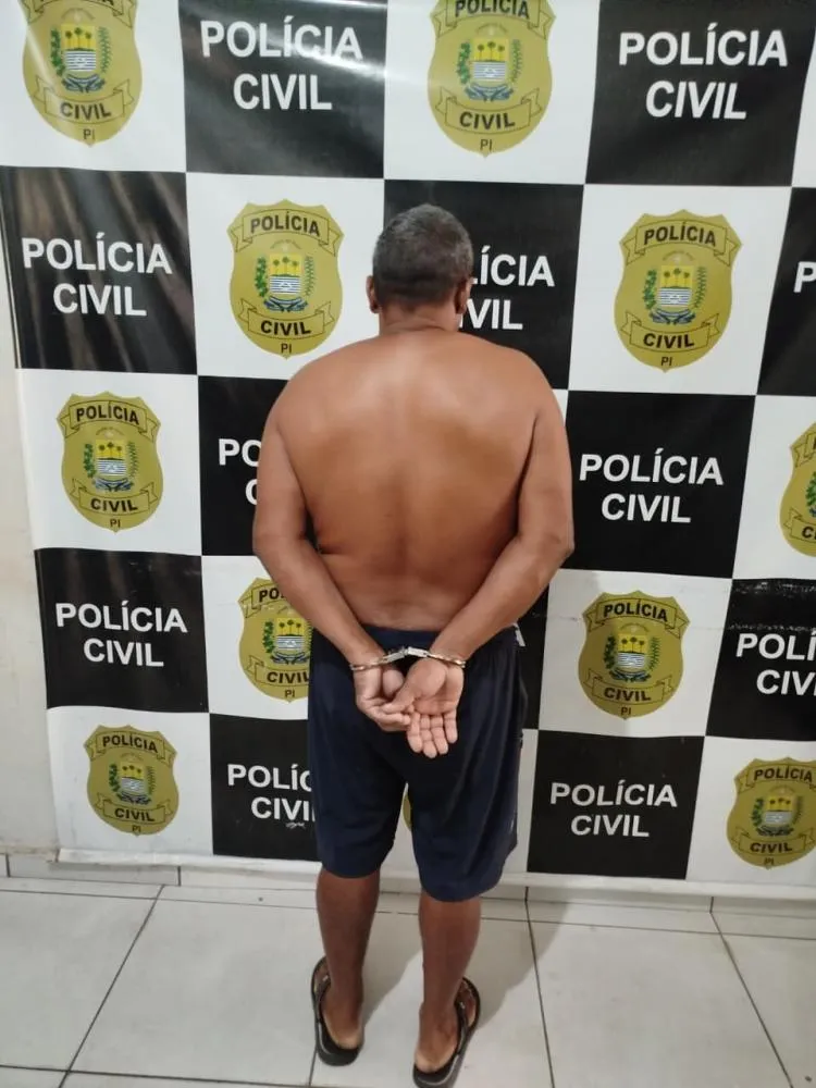 Polícia apreende cerca de 4 kg de cocaína e duas armas em operação em Oeiras e região — imagem 3