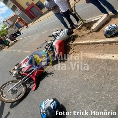 Colisão entre duas motos é registrada no bairro Bomba, em Oeiras