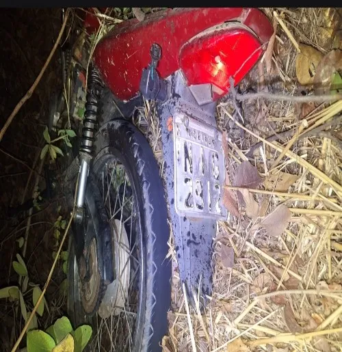 Acidente entre carro e moto deixa uma pessoa morta na BR-230, em Oeiras