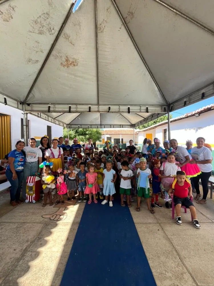 Circuito Brincar leva atividades lúdicas a crianças da zona rural de Colônia do Piauí